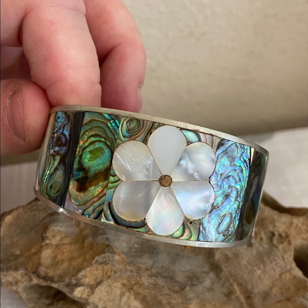 Vintage 70s ALPACA SILVER MOther of Pearl Inlay Thick Cuff Bracelet